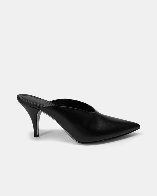 Calvin Klein 205W39NYC by Raf Simons SS2018 Roslynn Pointed Toe Mules Black