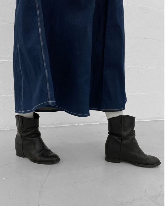 Closed 2000s Heel Leather Boots Black