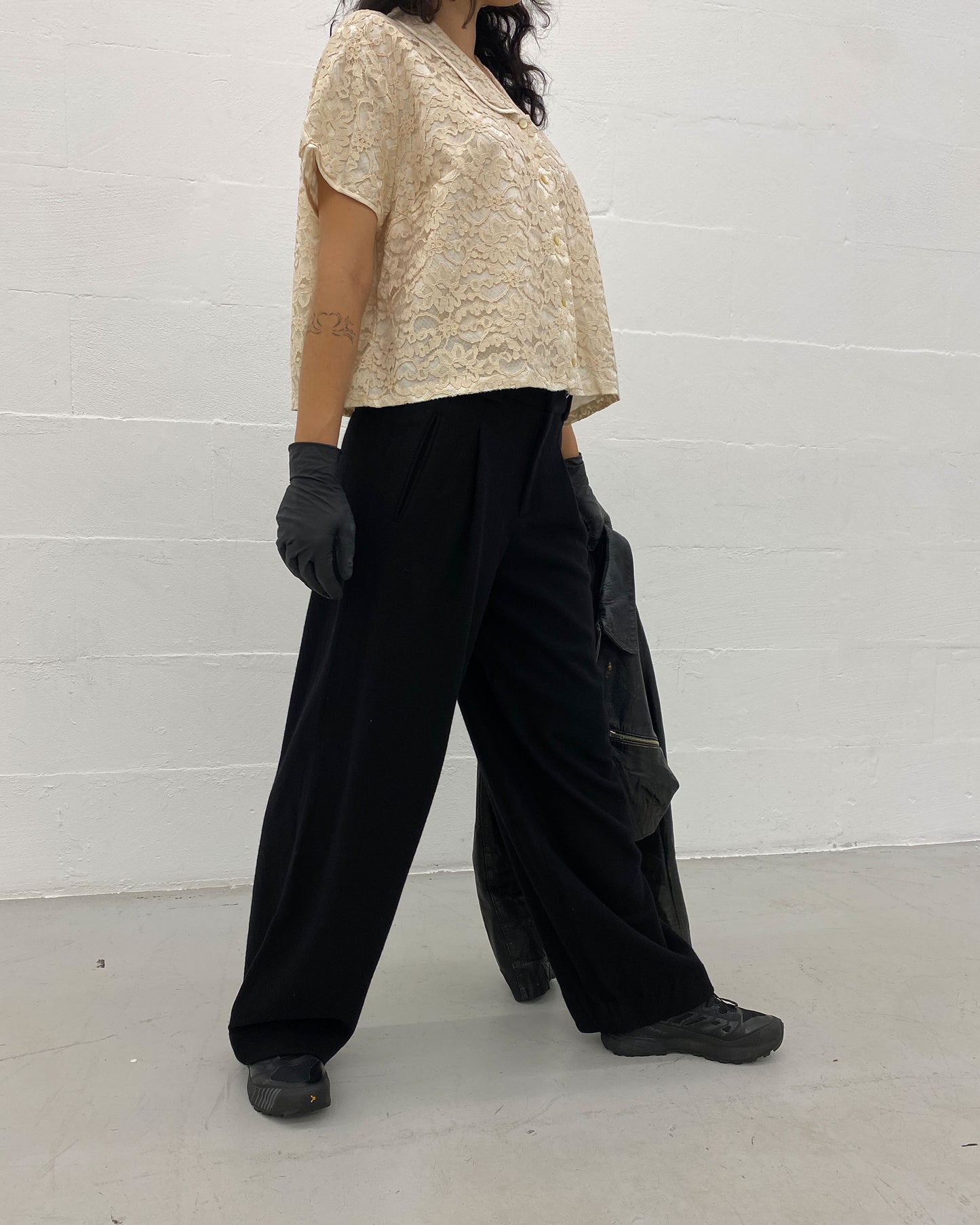 Vintage 1970s Lace Shirt Top Pearl