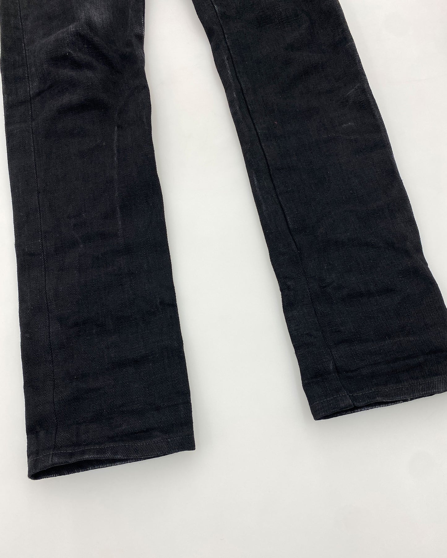 Naked & Famous AW2018 Elephant 7 El Diablo Slim Fit 20oz Selvedge Denim Black