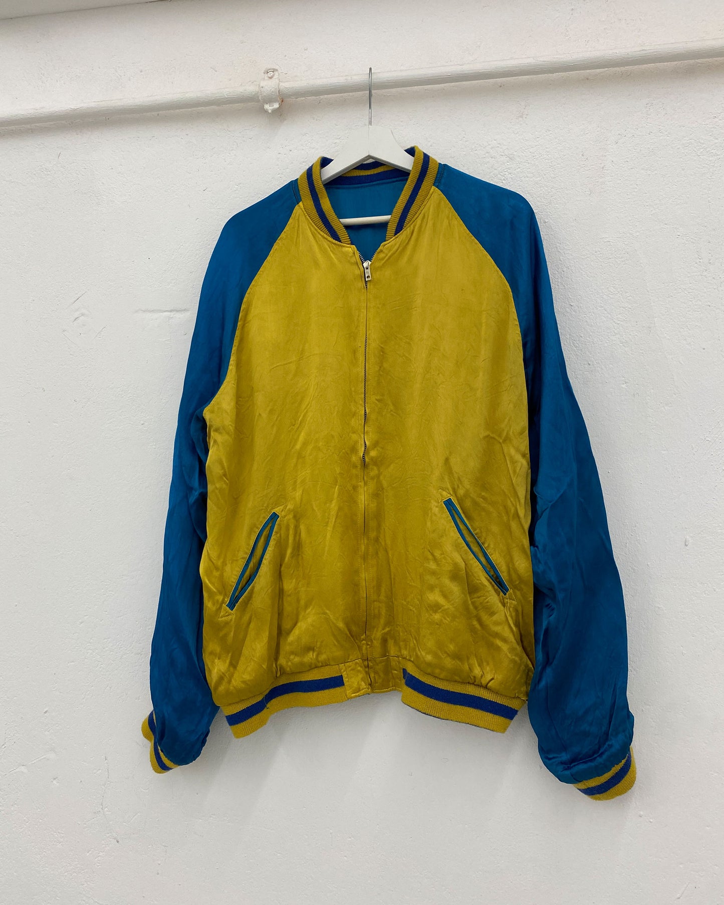 Vintage 1980s Reversible Japan Dragon Souvenir Jacket Blue Yellow