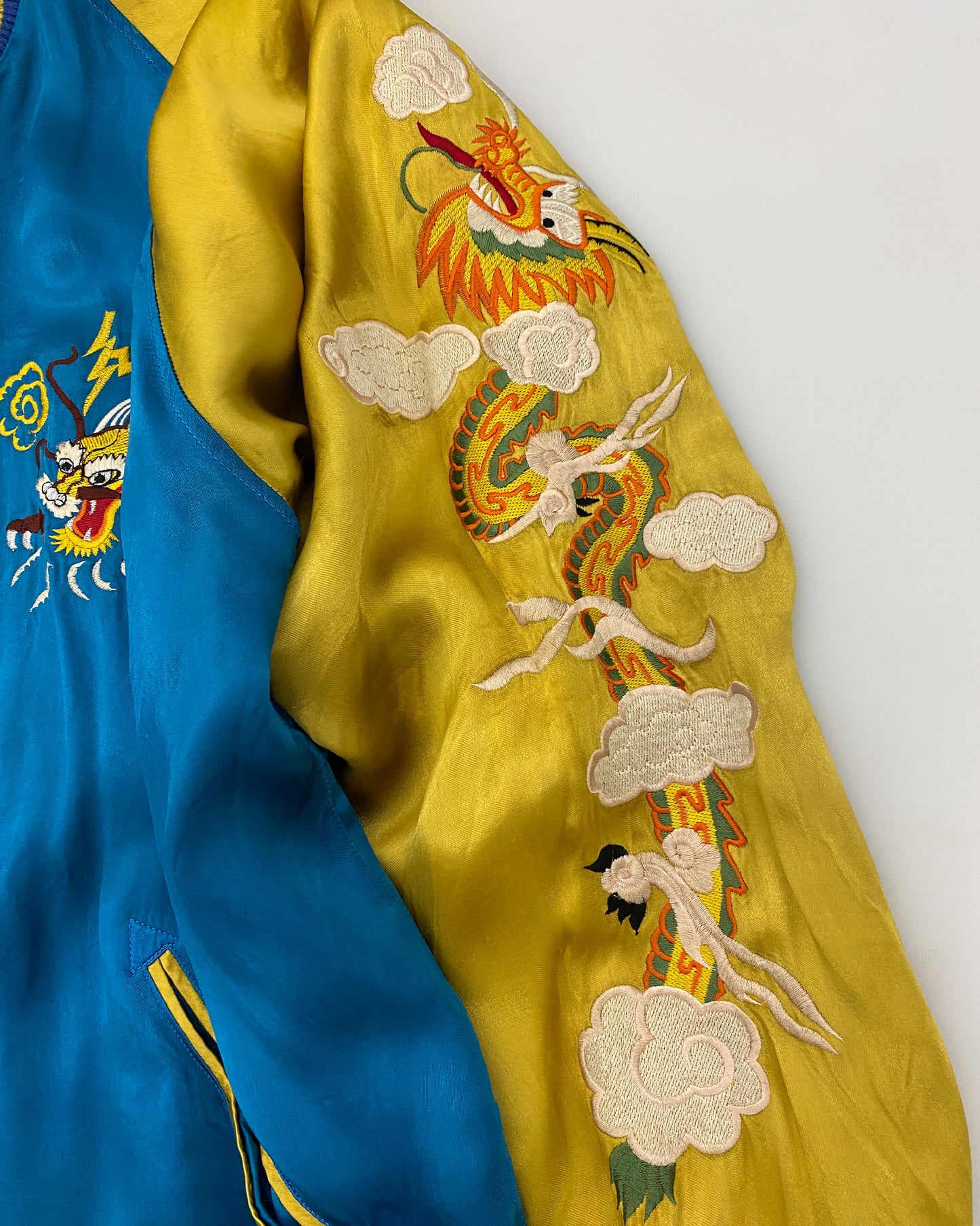 Vintage 1980s Reversible Japan Dragon Souvenir Jacket Blue Yellow