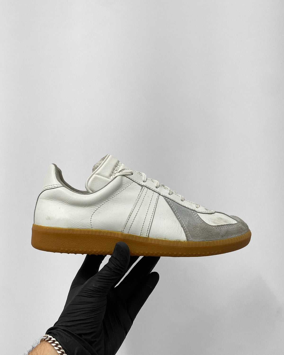 Vintage 2000s German Army Trainer Sneaker White Brown