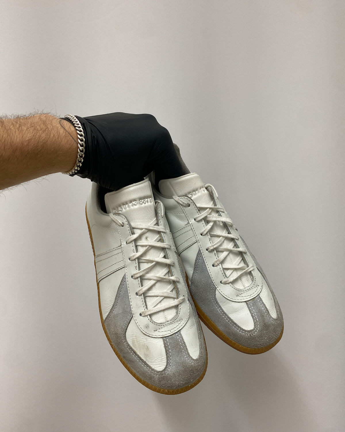 Vintage 2000s German Army Trainer Sneaker White Brown