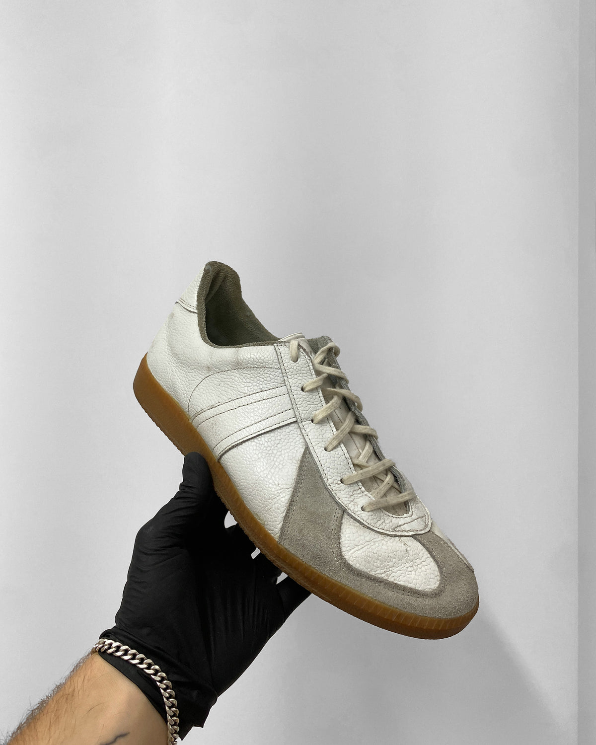 Vintage 2000s German Army Trainer Sneaker White Brown