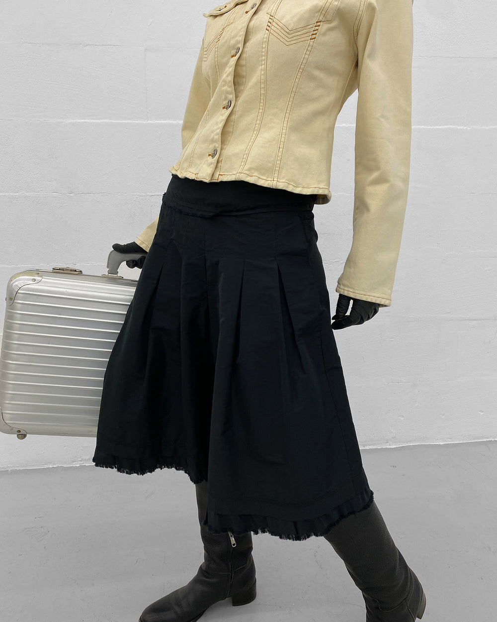 MaxMara 2010s Open Hem Silk Skirt Black