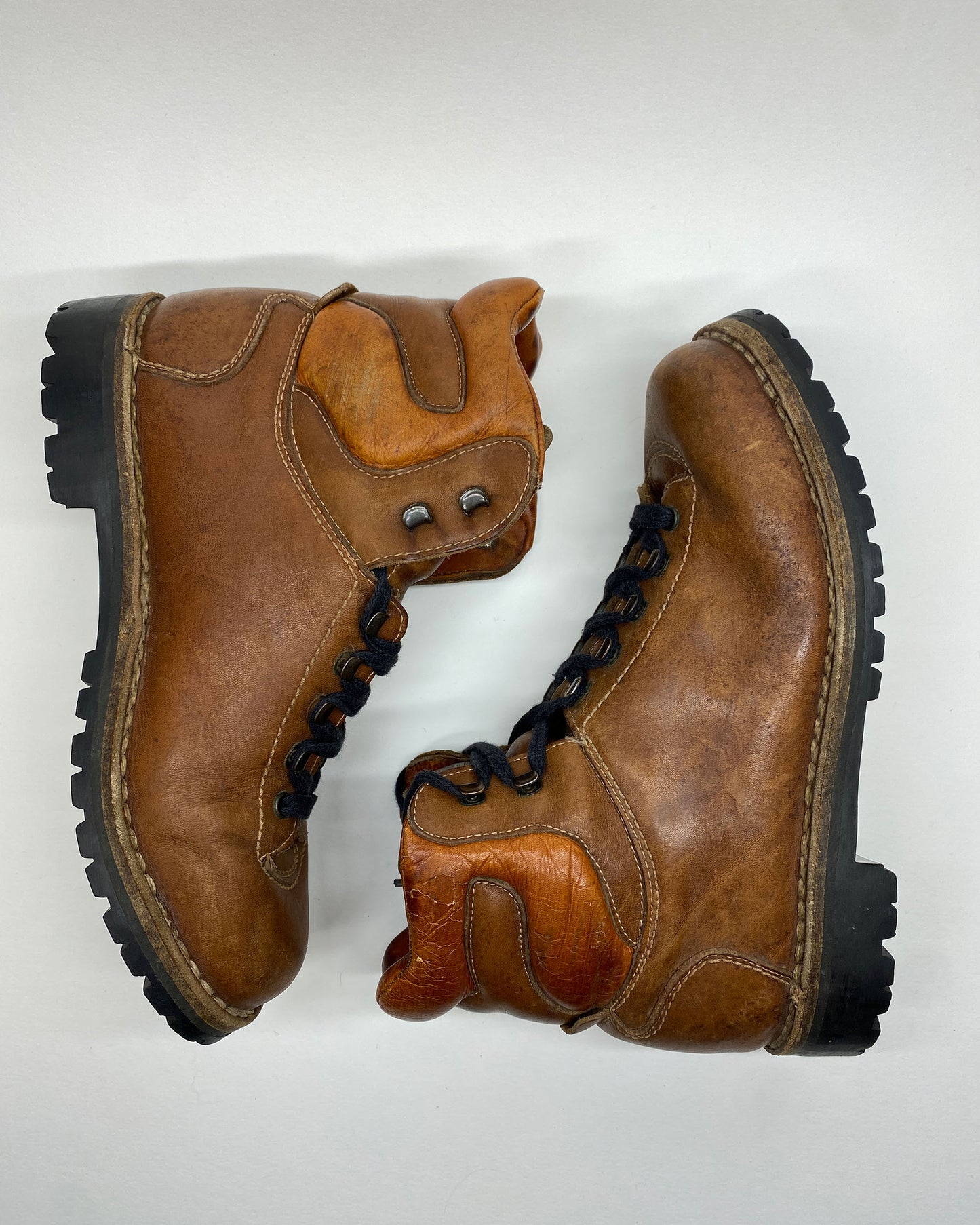 Adidas 1970s Vibram Sole Leather Hiking Boots Brown