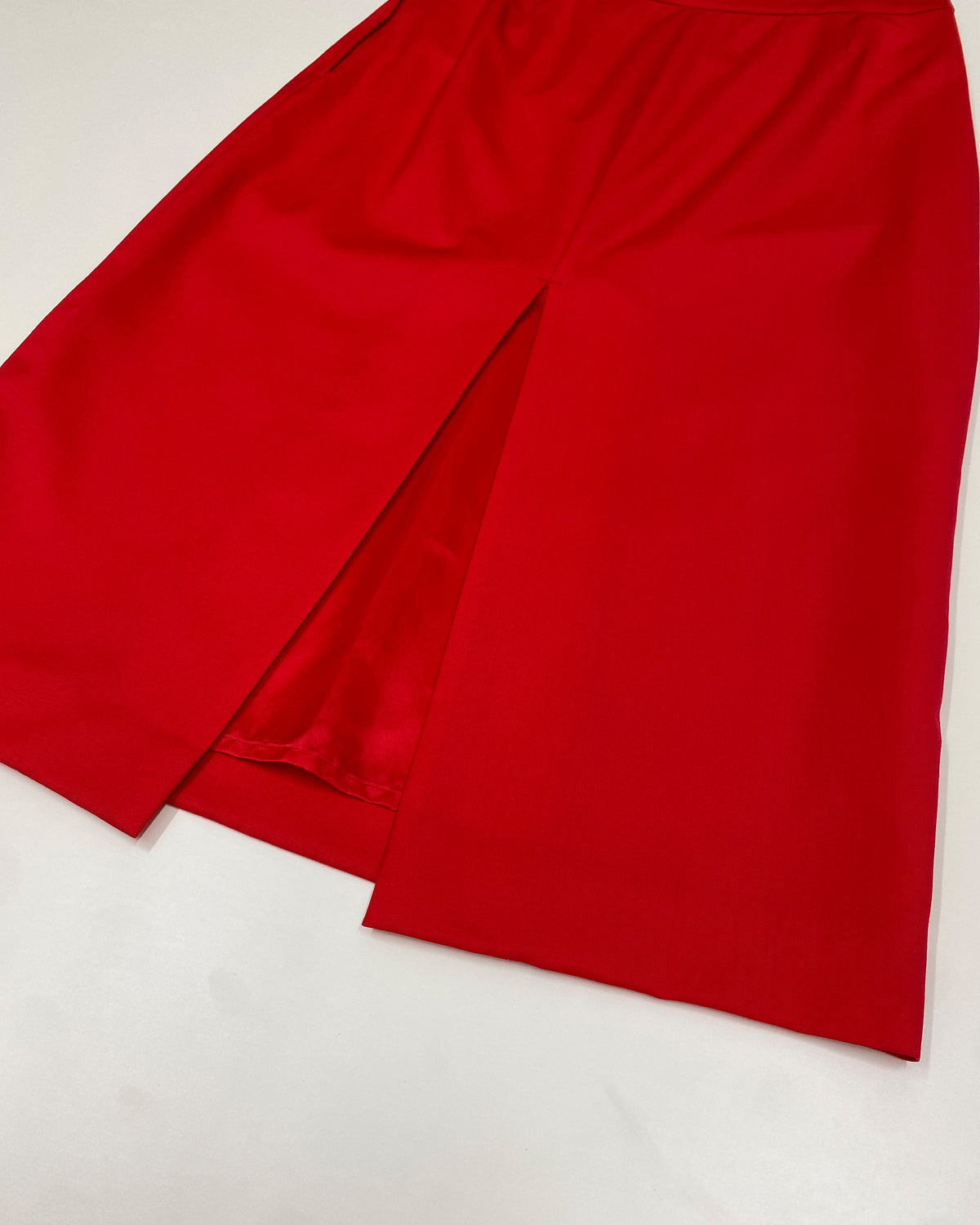 Alexander McQueen 1990s Pencil Midi Wool Skirt Red
