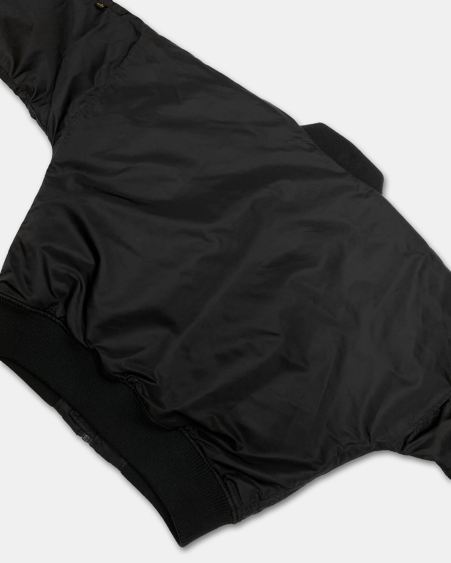 Alpha Industries 2020s Broad-Shouldered MA-1 Bomber Jacket Black