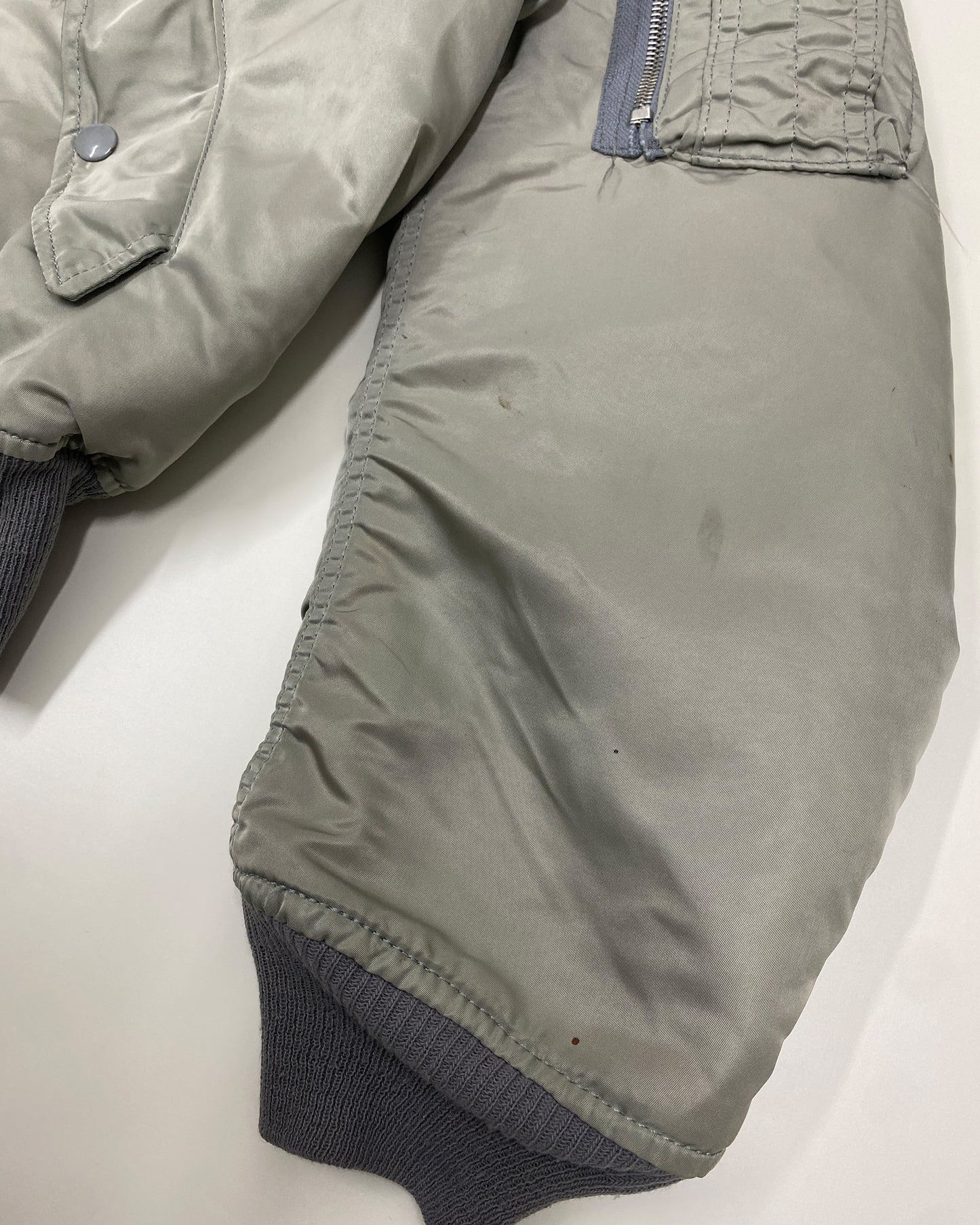 Alpha Industries 1990s Made in USA MA-1 Bomber Jacket Silver Grey