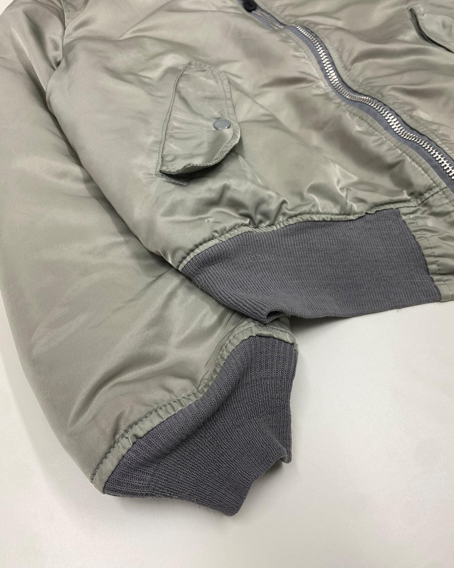 Alpha Industries 1990s Made in USA MA-1 Bomber Jacket Silver Grey