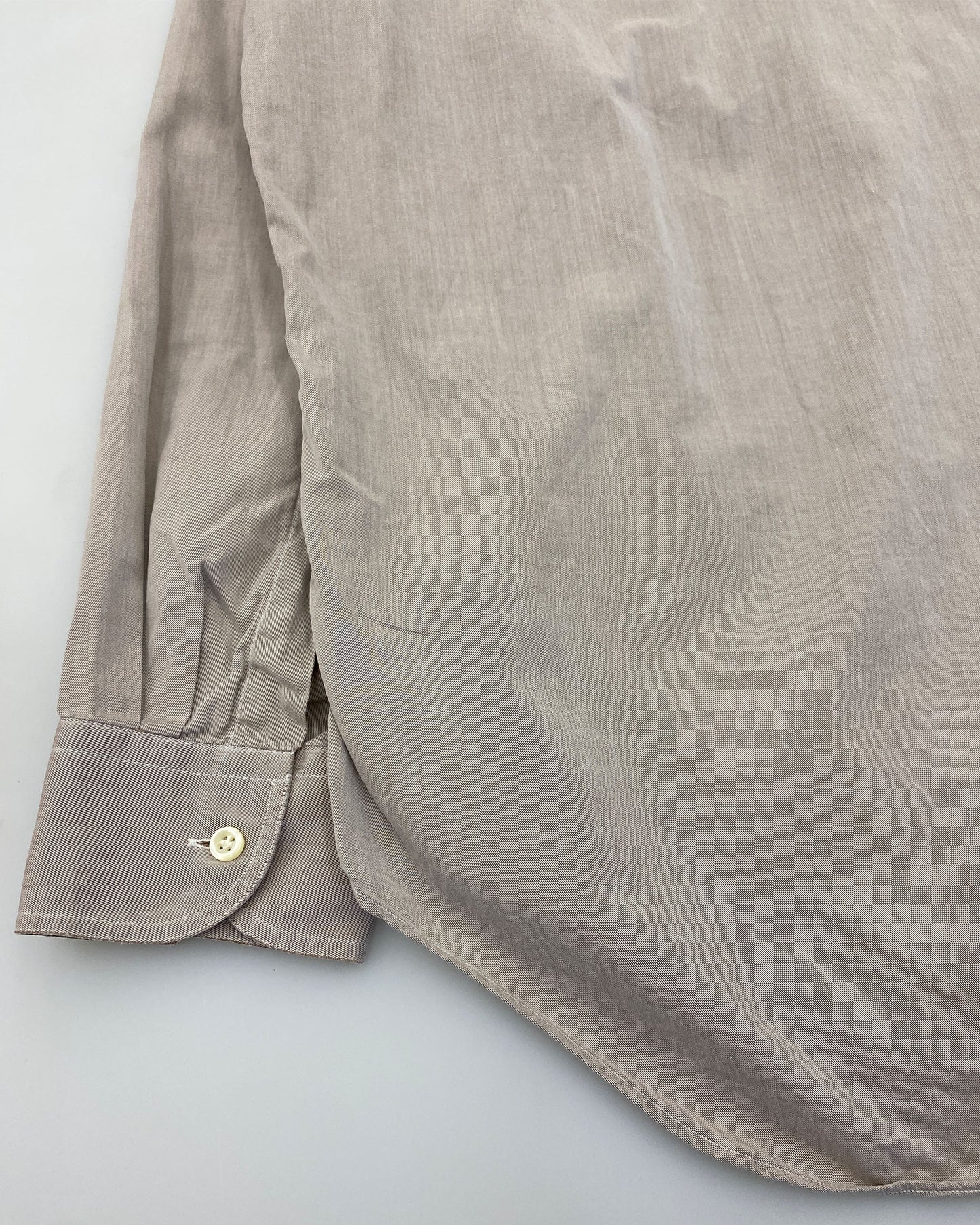 Giorgio Armani Le Collezioni 2000s Hidden Button Down Shirt Grey Beige