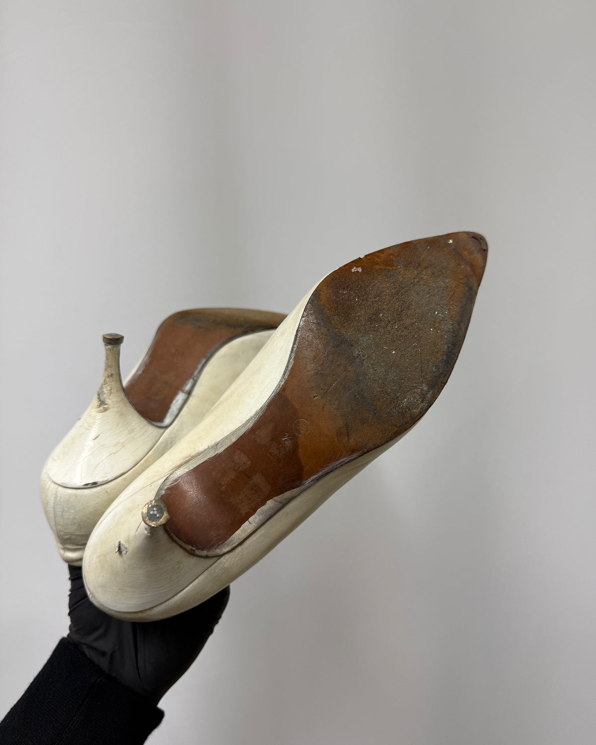 Baldan 1970s Classic High Heels White