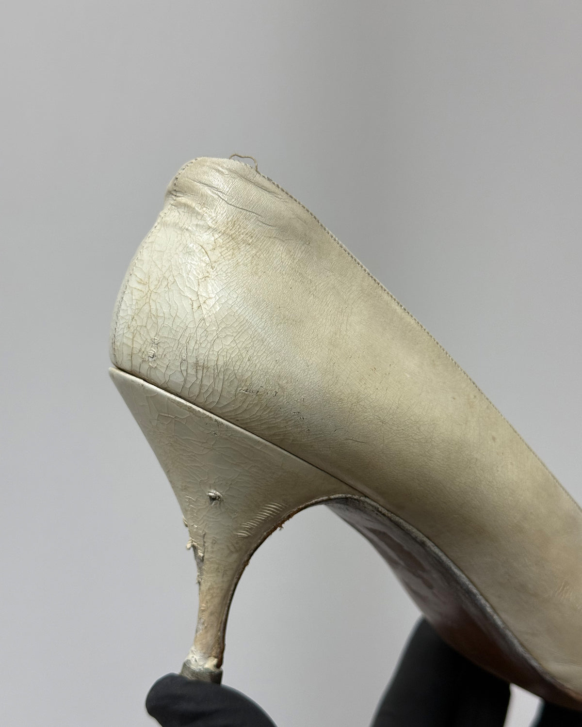 Baldan 1970s Classic High Heels White