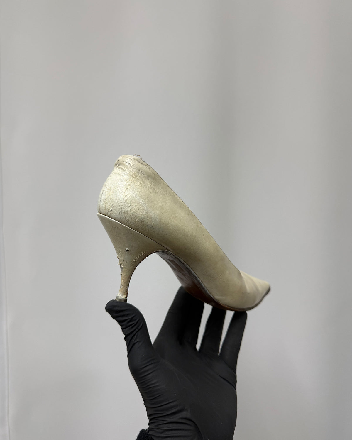 Baldan 1970s Classic High Heels White