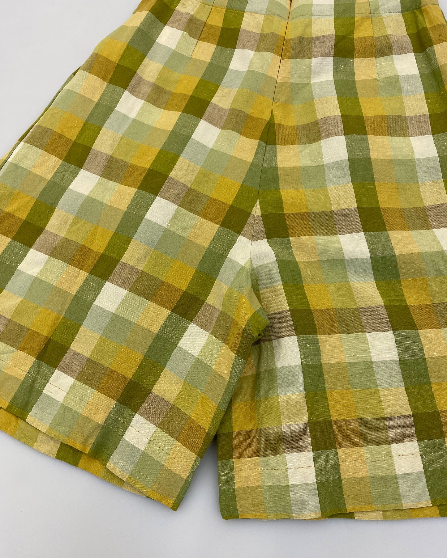 Thomas Burberry 2000s Checkered Linen Shorts Yellow