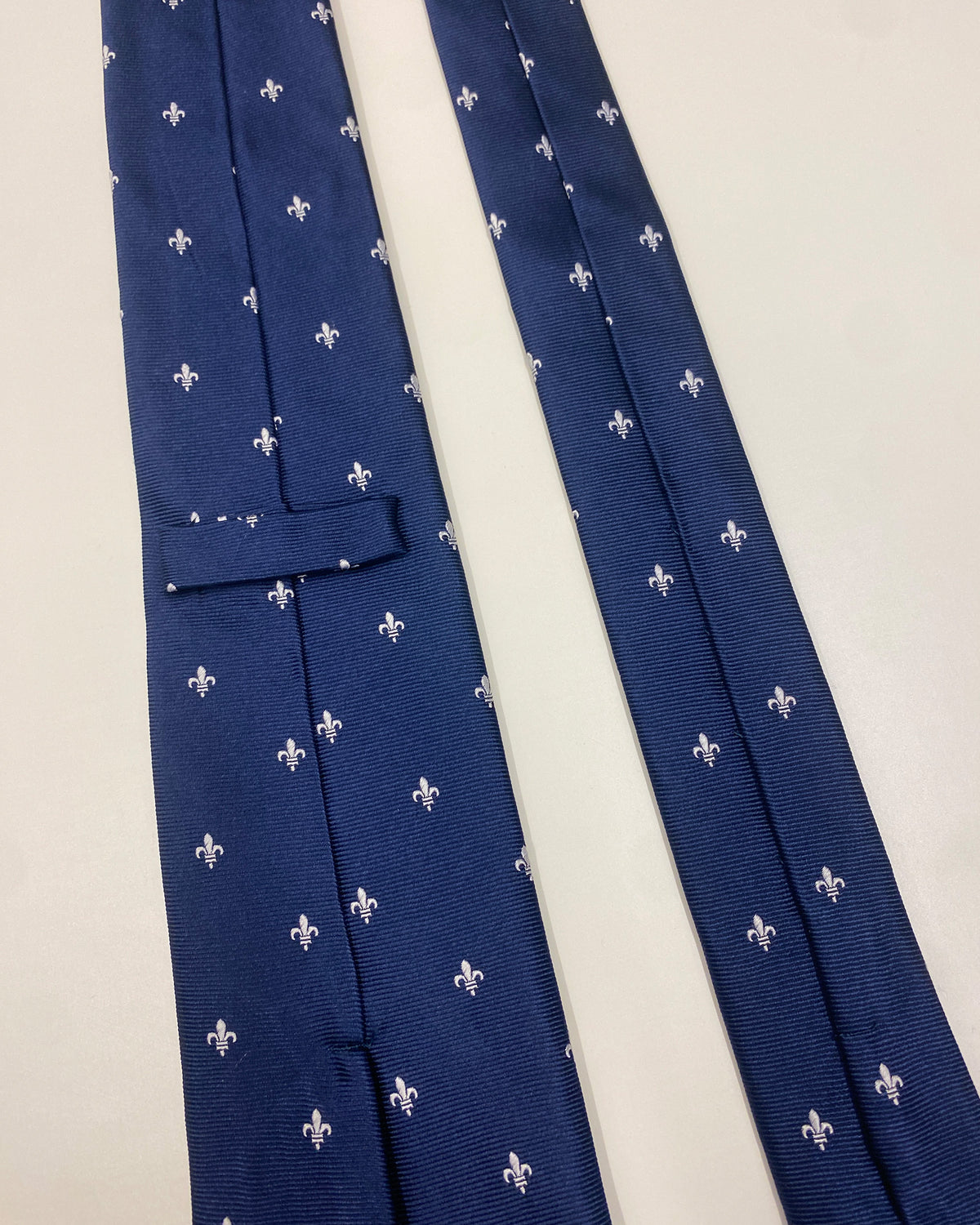 Charles Tyrwhitt 2020s Fleur-de-lis Tie Navy
