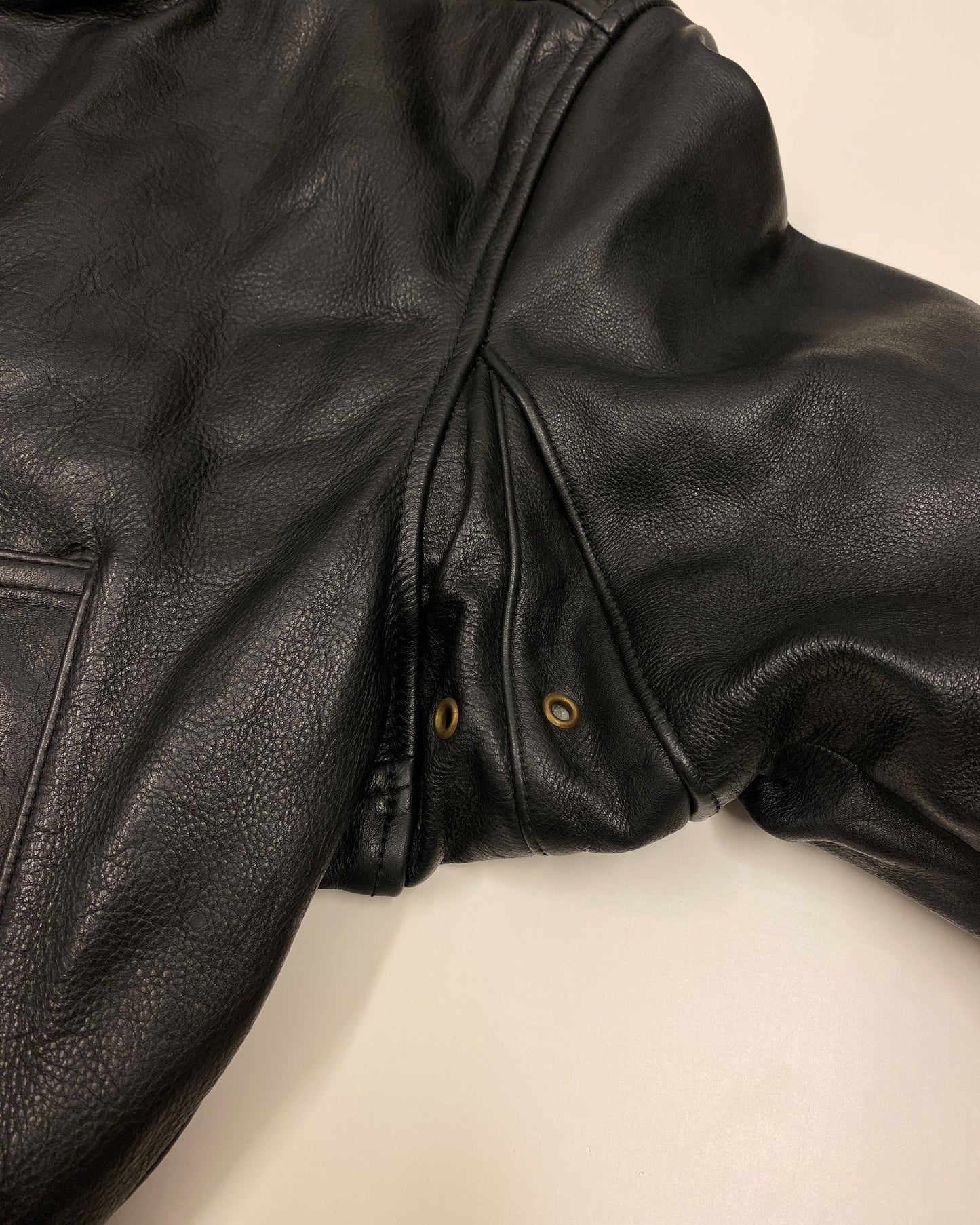 Chevignon 1990s Cow Leather Jacket Black