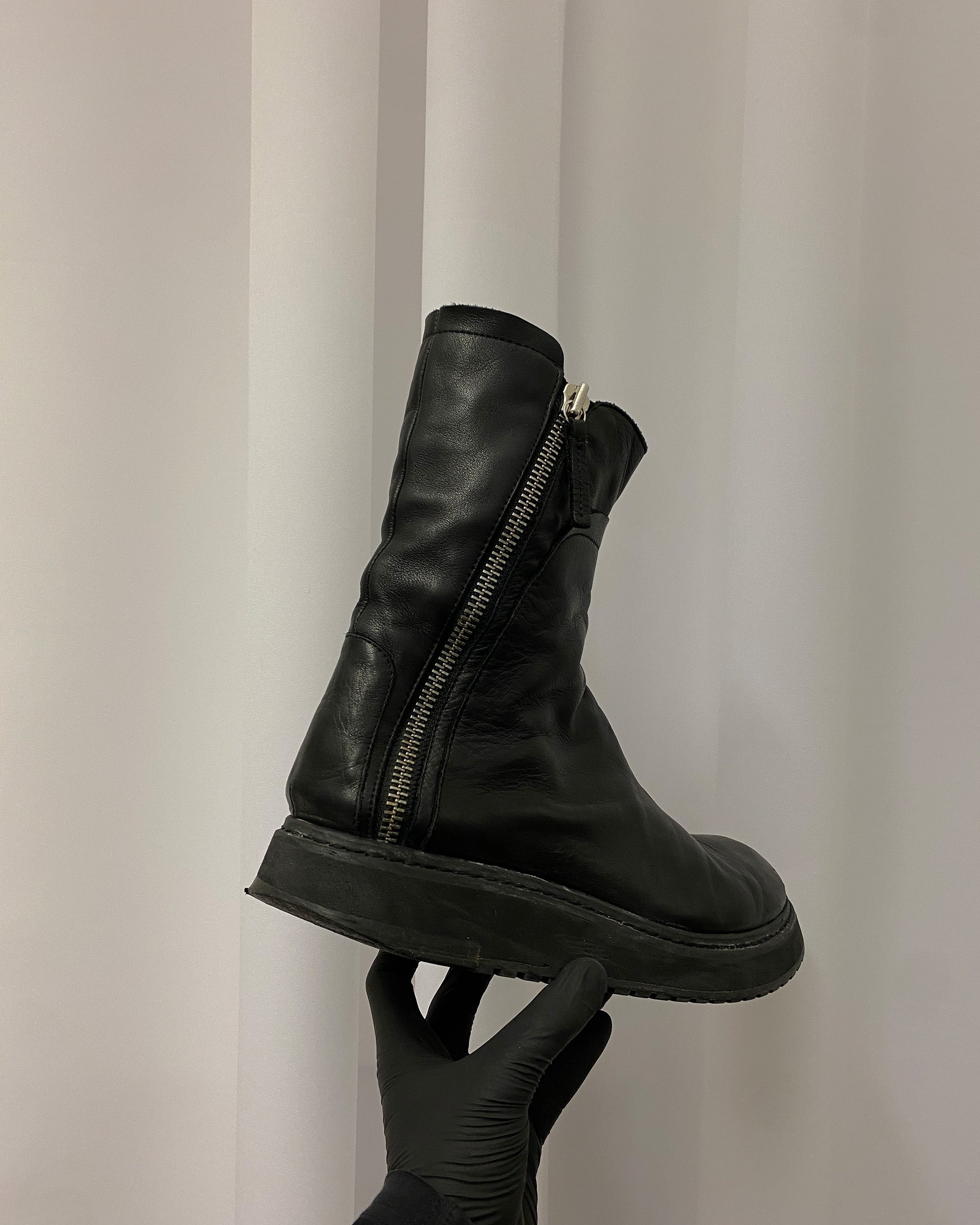Cinzia Araia AW2020 Double Zip Leather Berek Boots Black – Knud Peters