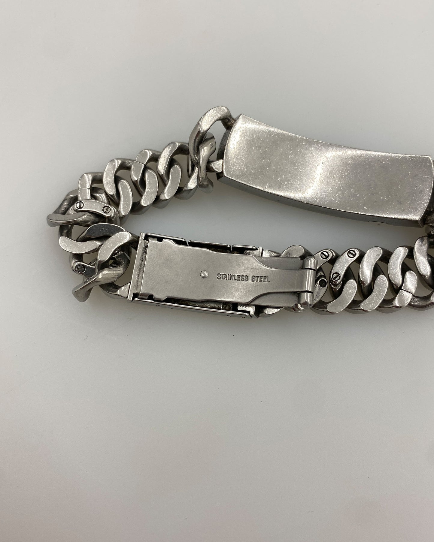 Diesel 2010s Amor Bracelet Metallic Silver