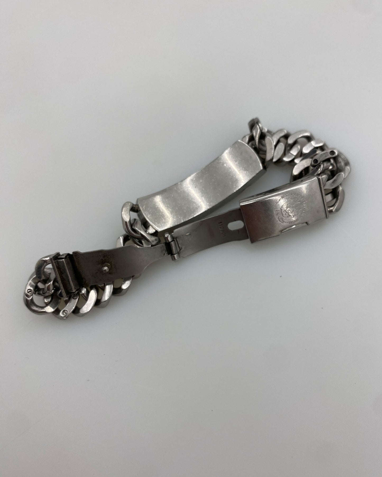 Diesel 2010s Amor Bracelet Metallic Silver