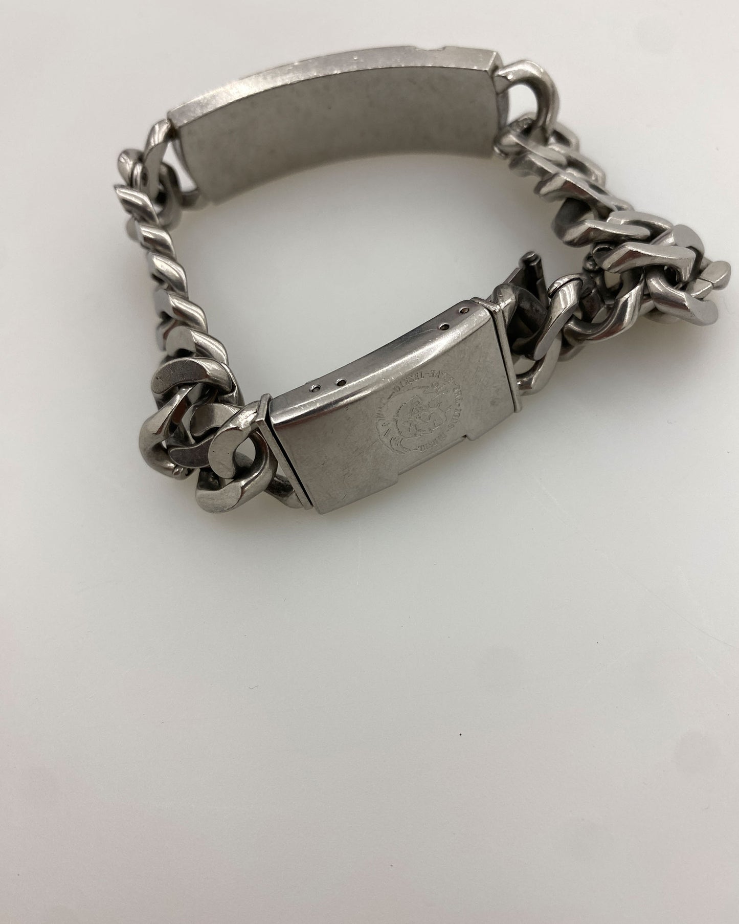 Diesel 2010s Amor Bracelet Metallic Silver
