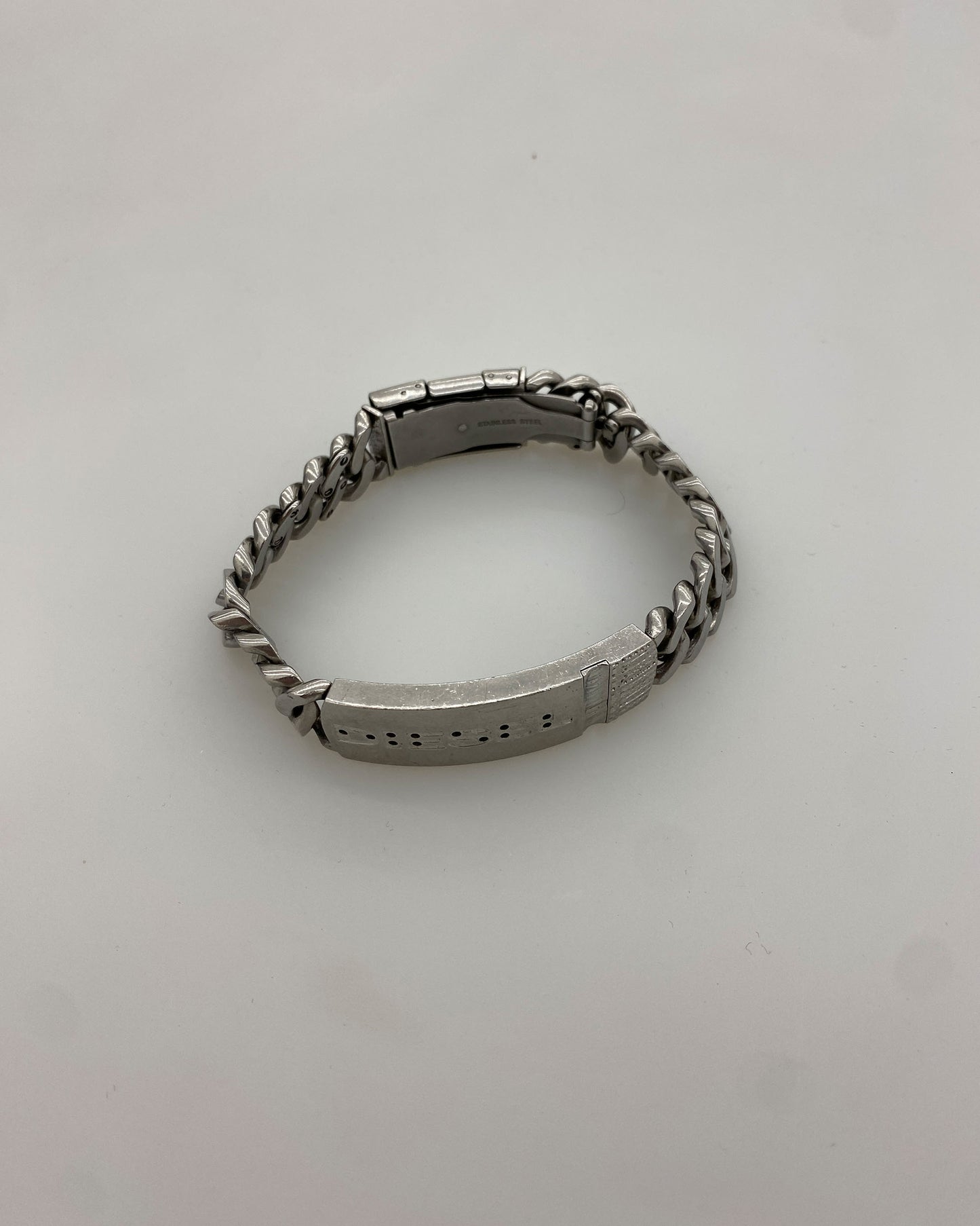 Diesel 2010s Amor Bracelet Metallic Silver