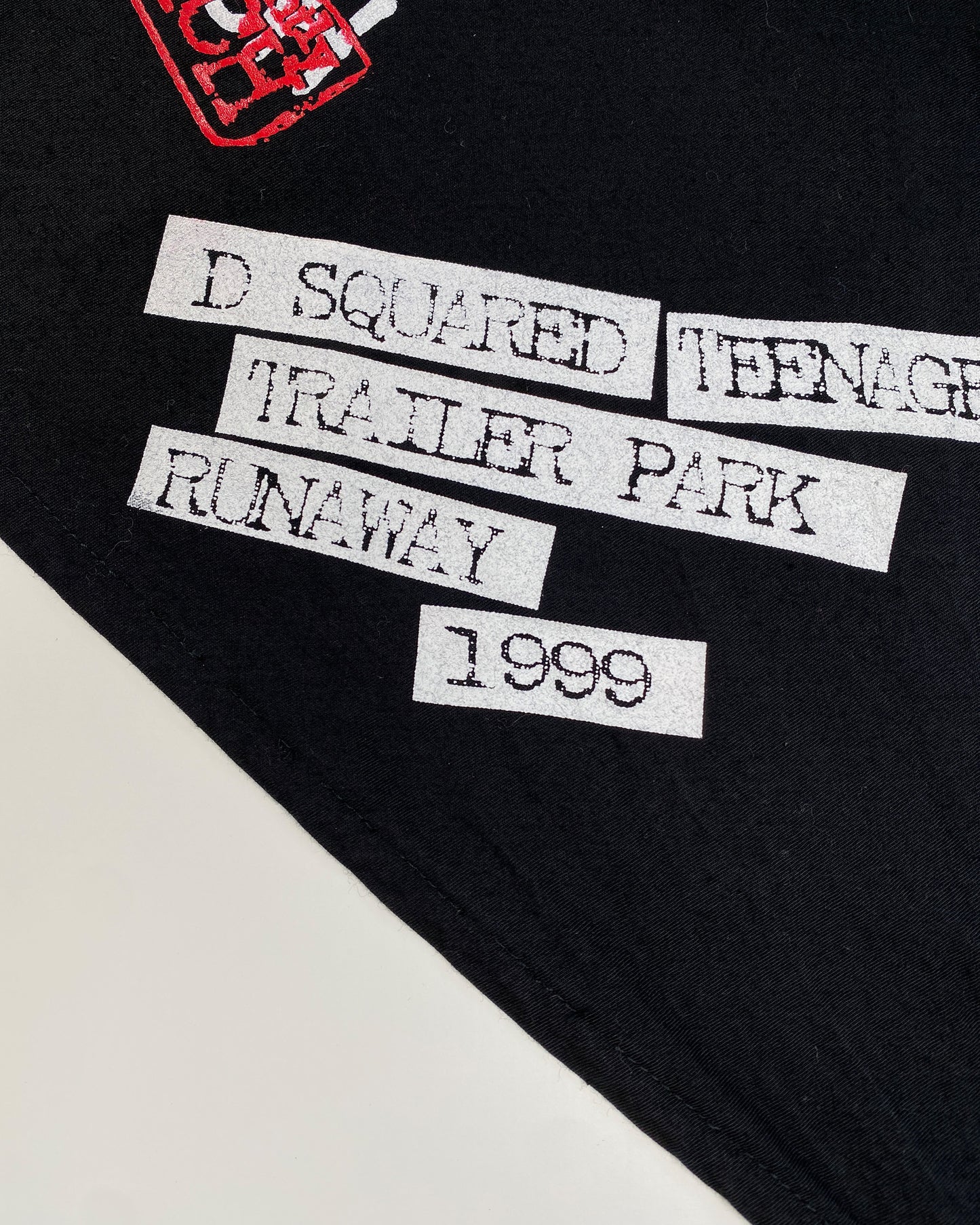 Dsquared2 SS1999 Teenage Trailer Park Runway Triangle Scarf Black