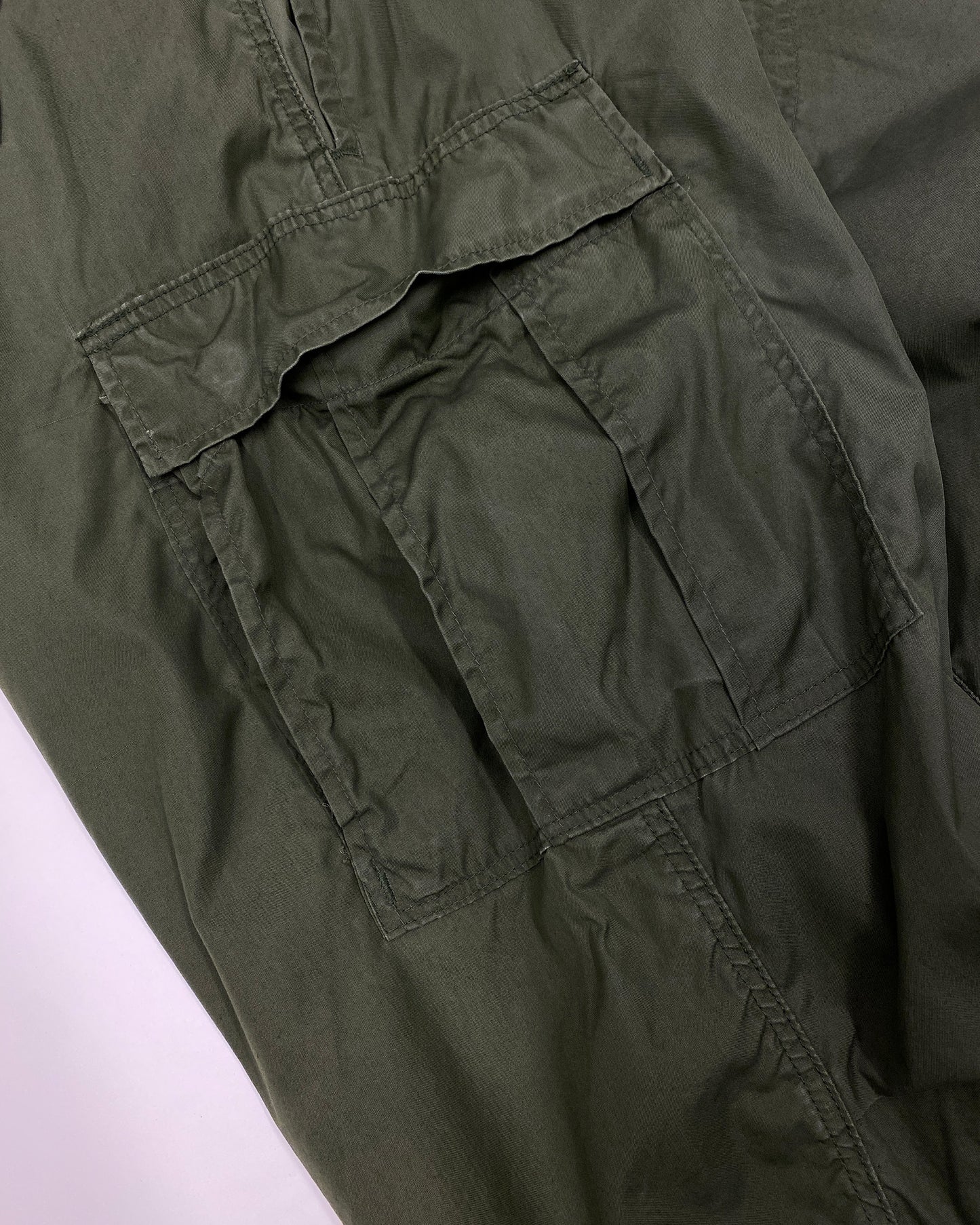Elternhaus x Maegde u. Knechte 2000s Gucci Outdoor Embroidered Military Cargo Pants Green