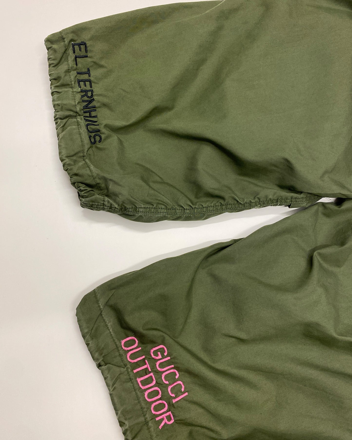 Elternhaus x Maegde u. Knechte 2000s Gucci Outdoor Embroidered Military Cargo Pants Green