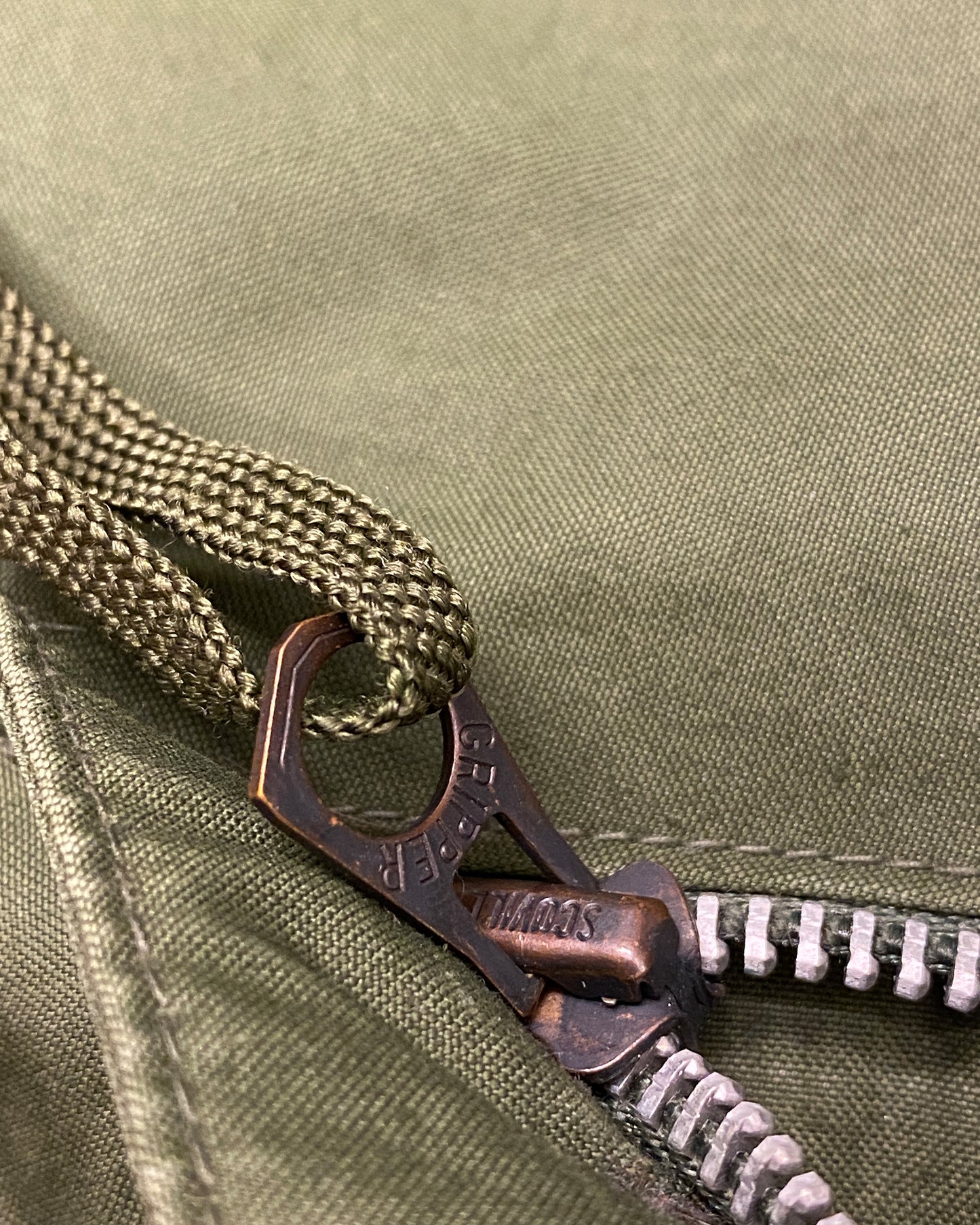 Elternhaus x Maegde u. Knechte 2000s Gucci Outdoor Embroidered Military Cargo Pants Green