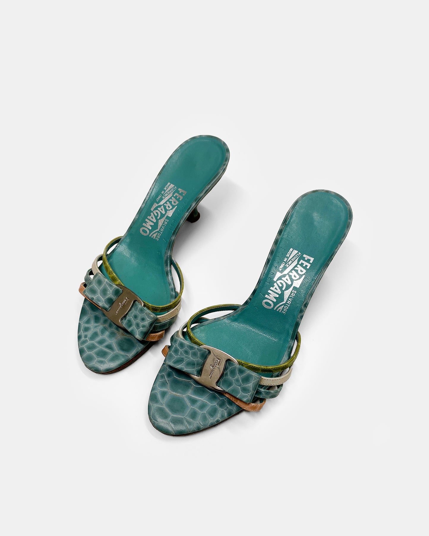 Salvatore Ferragamo 2000s Kitten Heels Turquoise