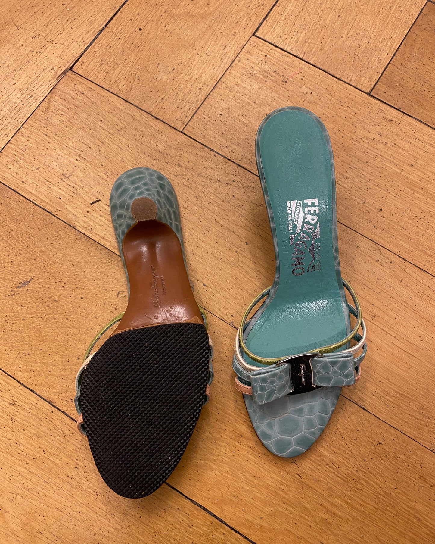 Salvatore Ferragamo 2000s Kitten Heels Turquoise