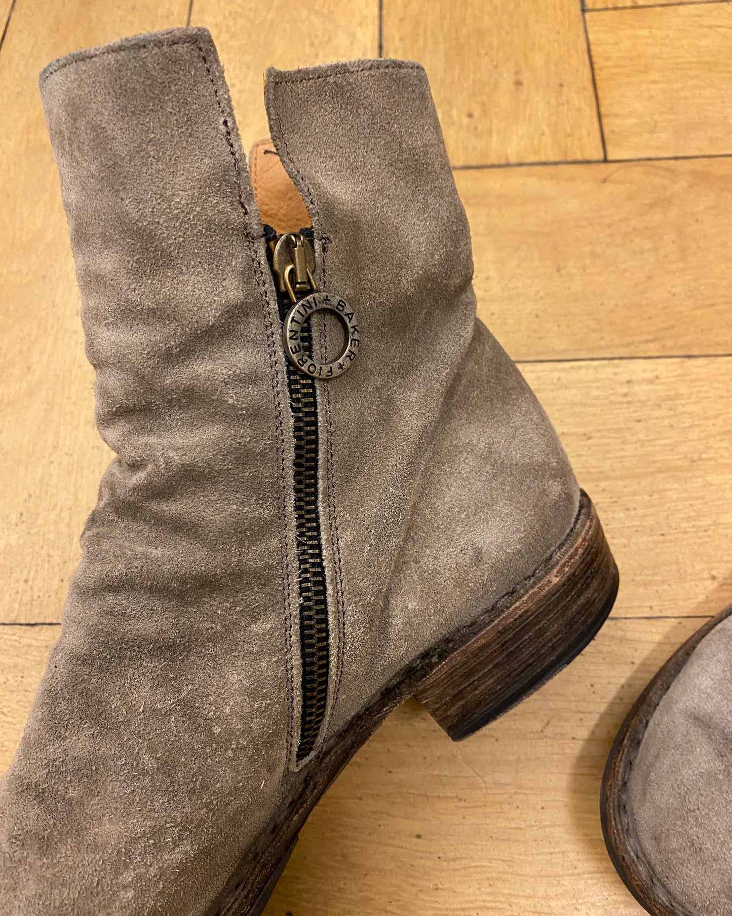 Fiorentini Baker 2010s ELF Suede Leather Boots Camel Beige