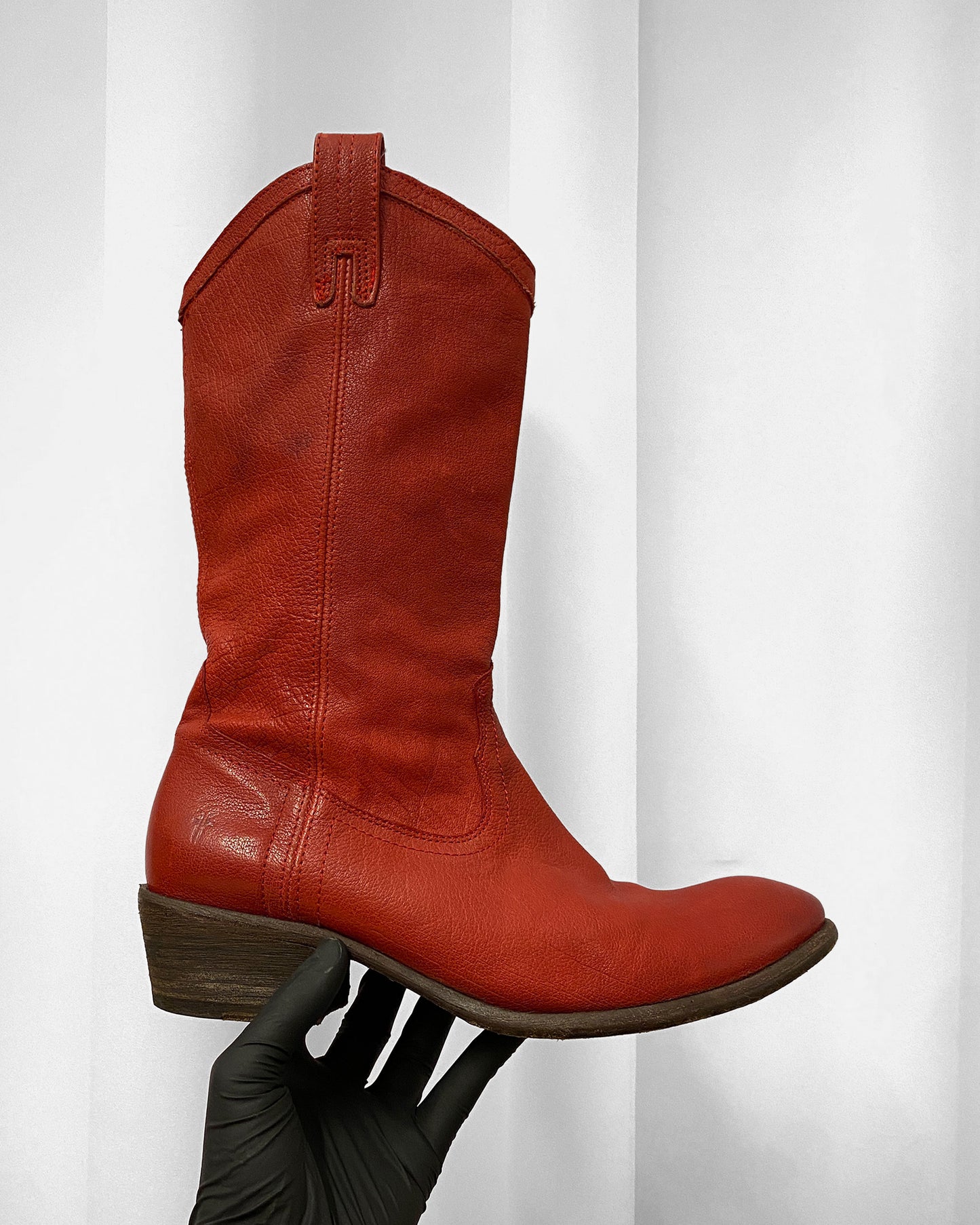 Frye 2010s Carson Pull On Leather Boots Red