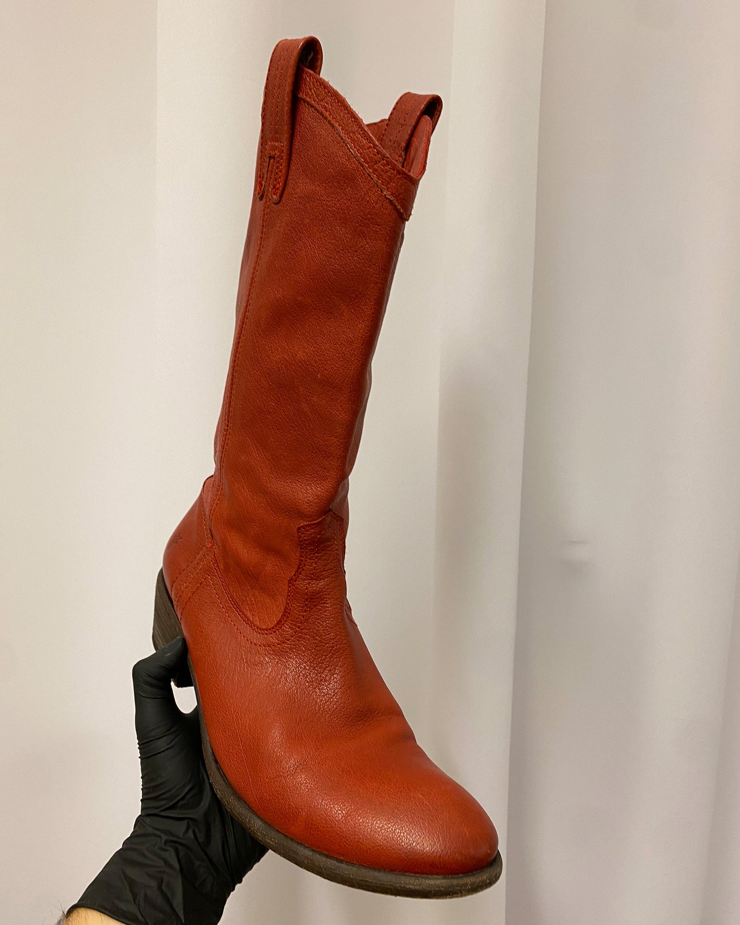 Frye 2010s Carson Pull On Leather Boots Red