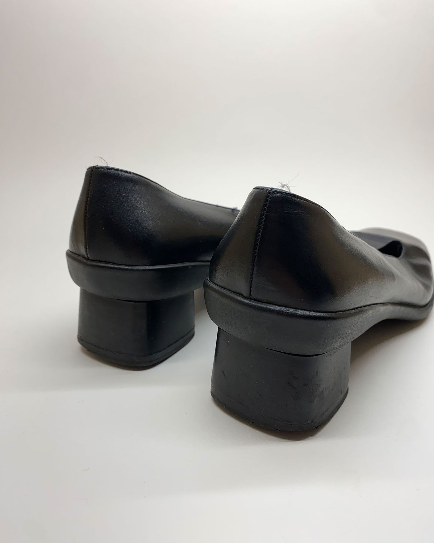 Giovanni Fabiani 2000s Leather Square Toe Heels Black