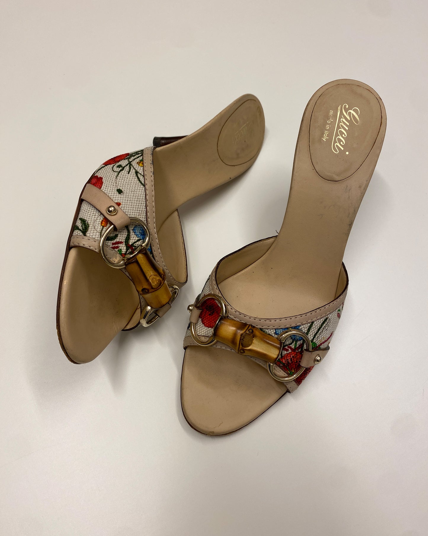 Gucci 2000s Bamboo Horsebit Floral Heels Multicolor