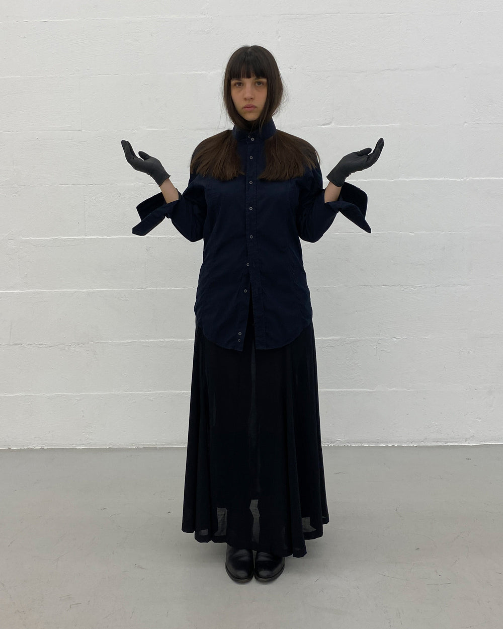 Gucci by Tom Ford 2000s Slit Collar Shirt Black Navy