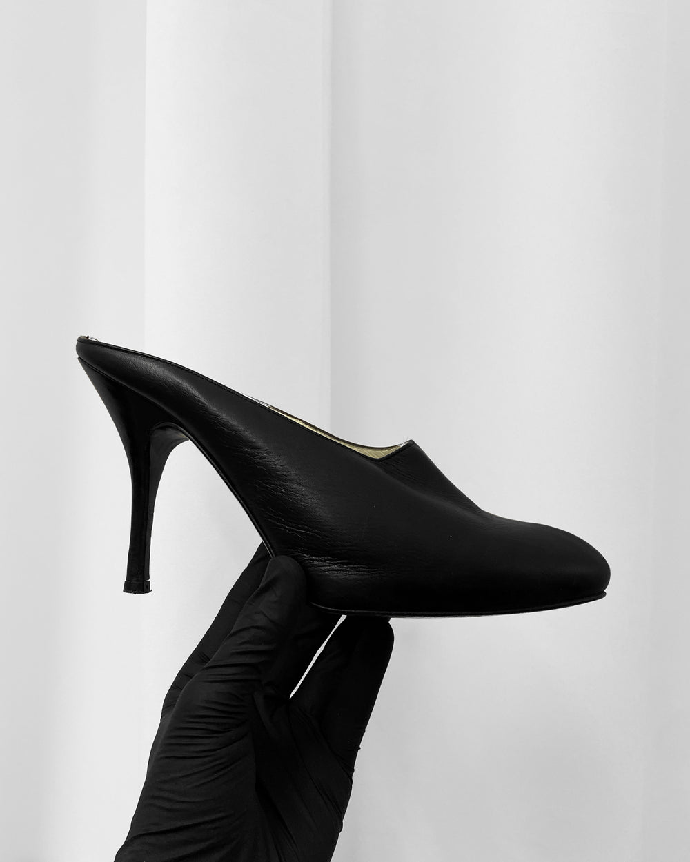 Passy 1990s Leather Heels Black
