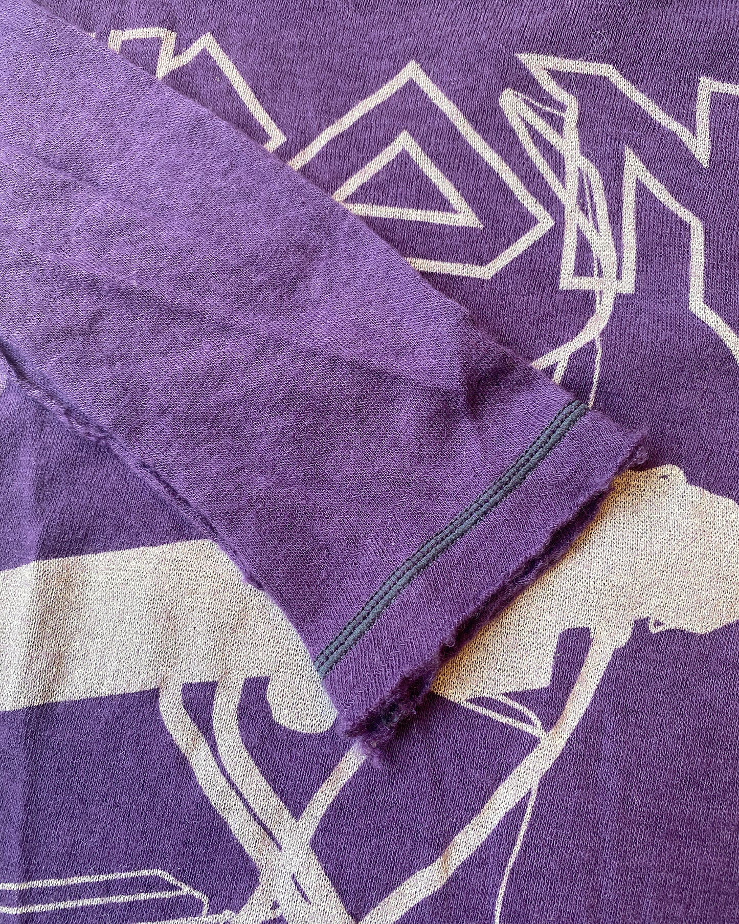 Hvana 2010s Iron Cashmere Longsleeve Knit Top Purple