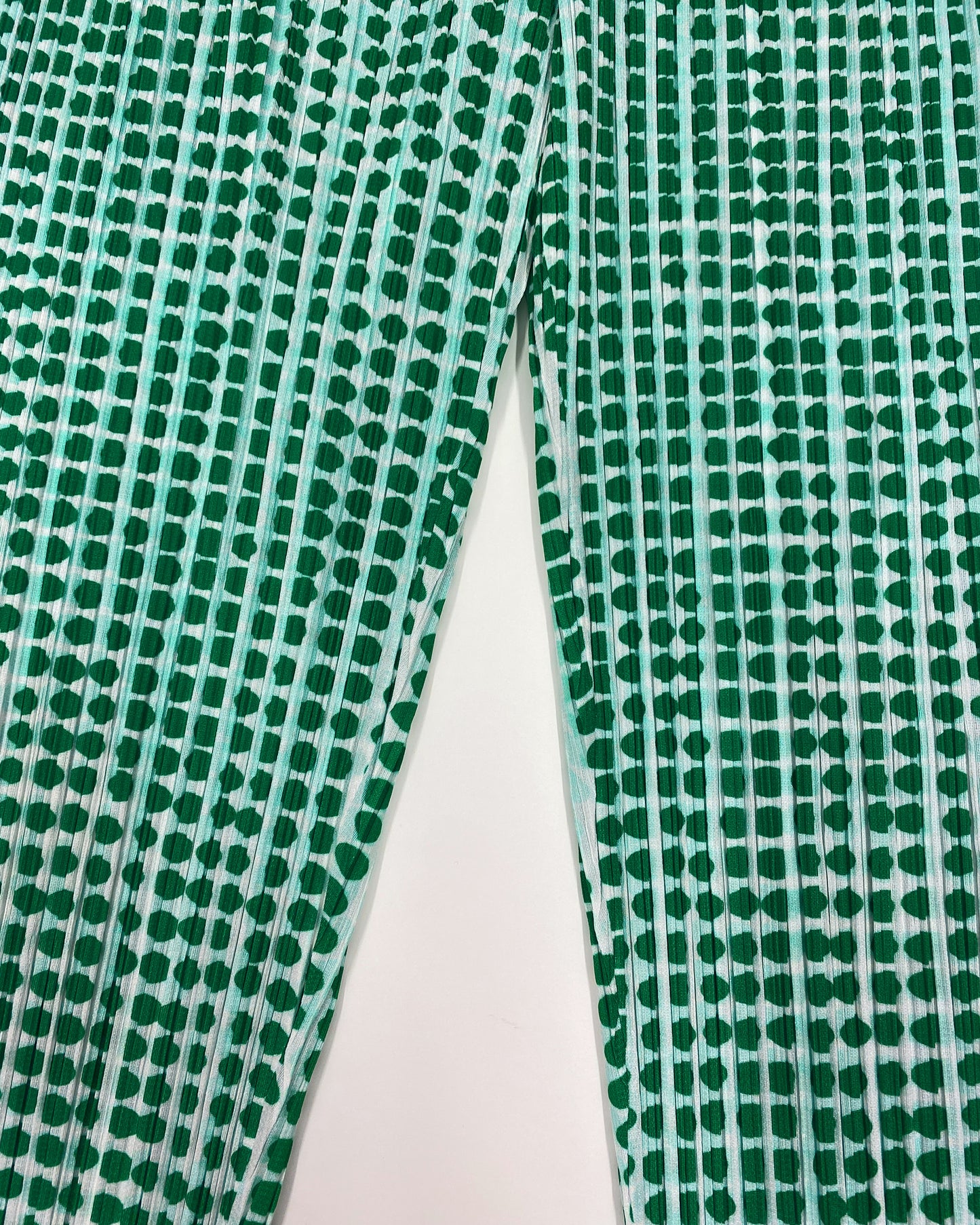 Issey Miyake 2010s Pleated Polka Dot Capri Pants Green