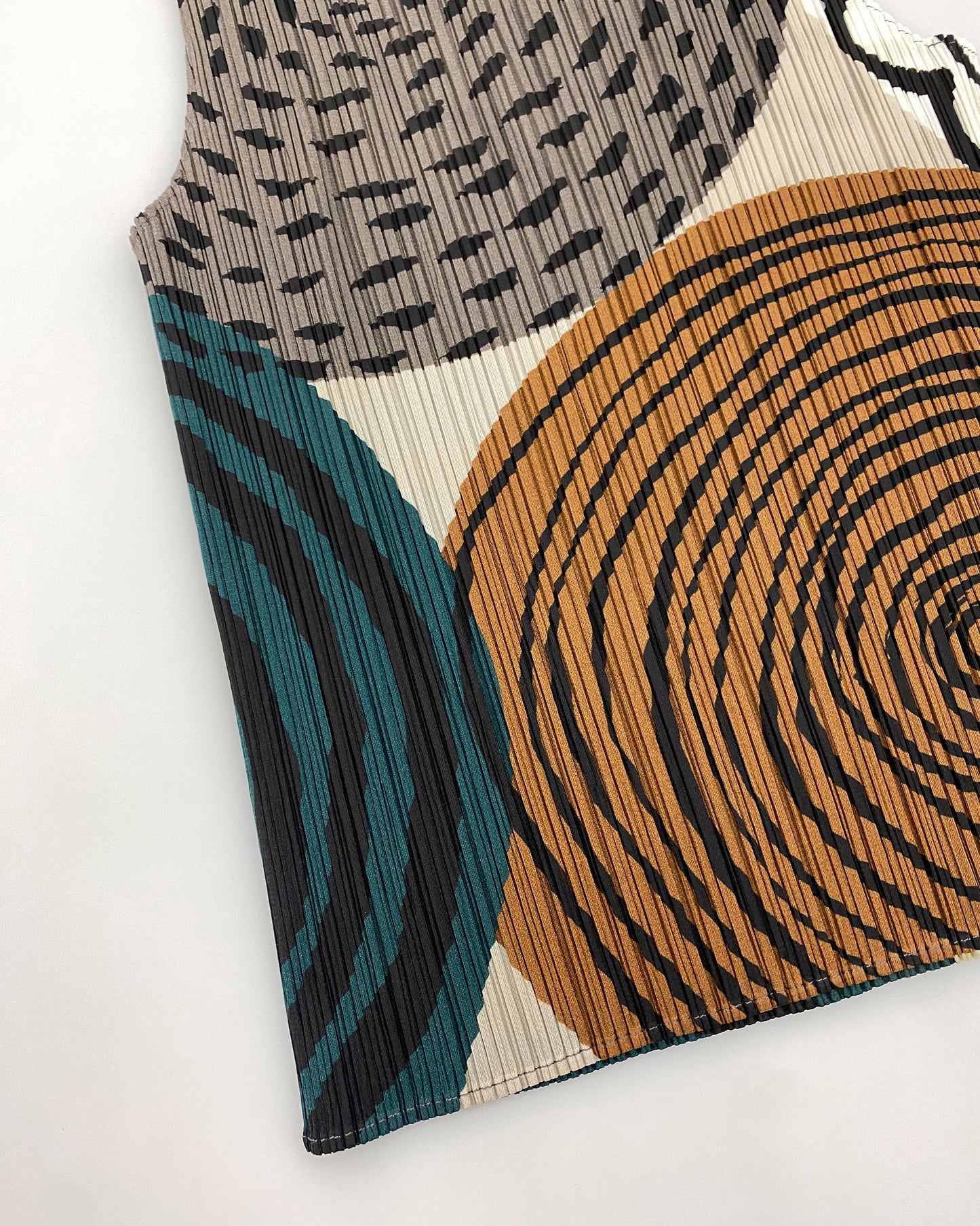 Issey Miyake 2010s Pleats Please Annual Ring Tank Top Multicolor