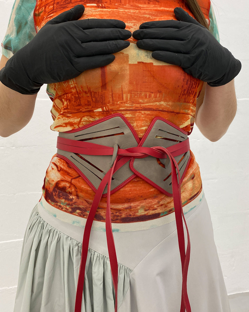 Marithé + François Girbaud 2010s Leather Belt Grey Red