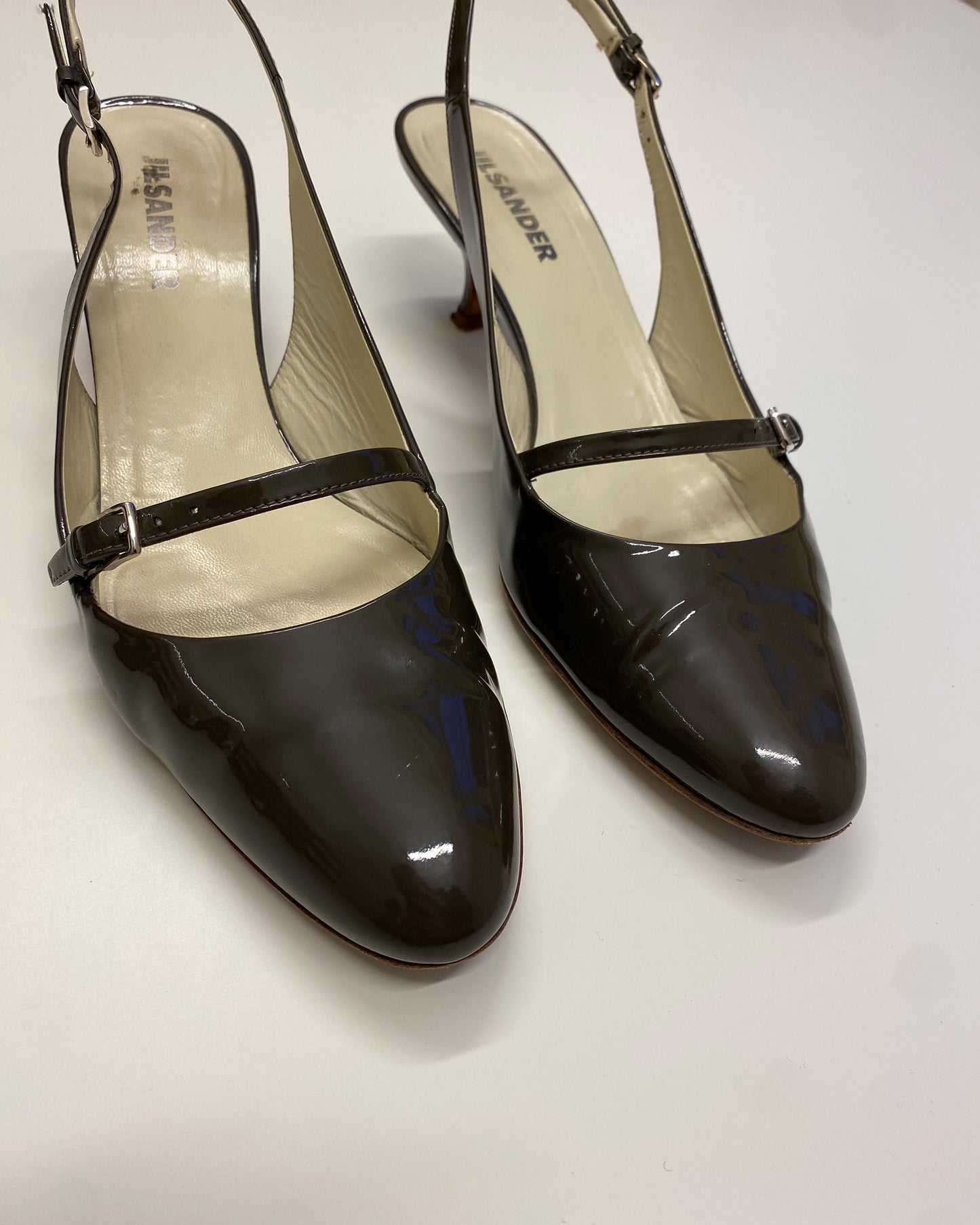 Jil Sander 2000s Slingback Patent Leather Kitten Heels Brown