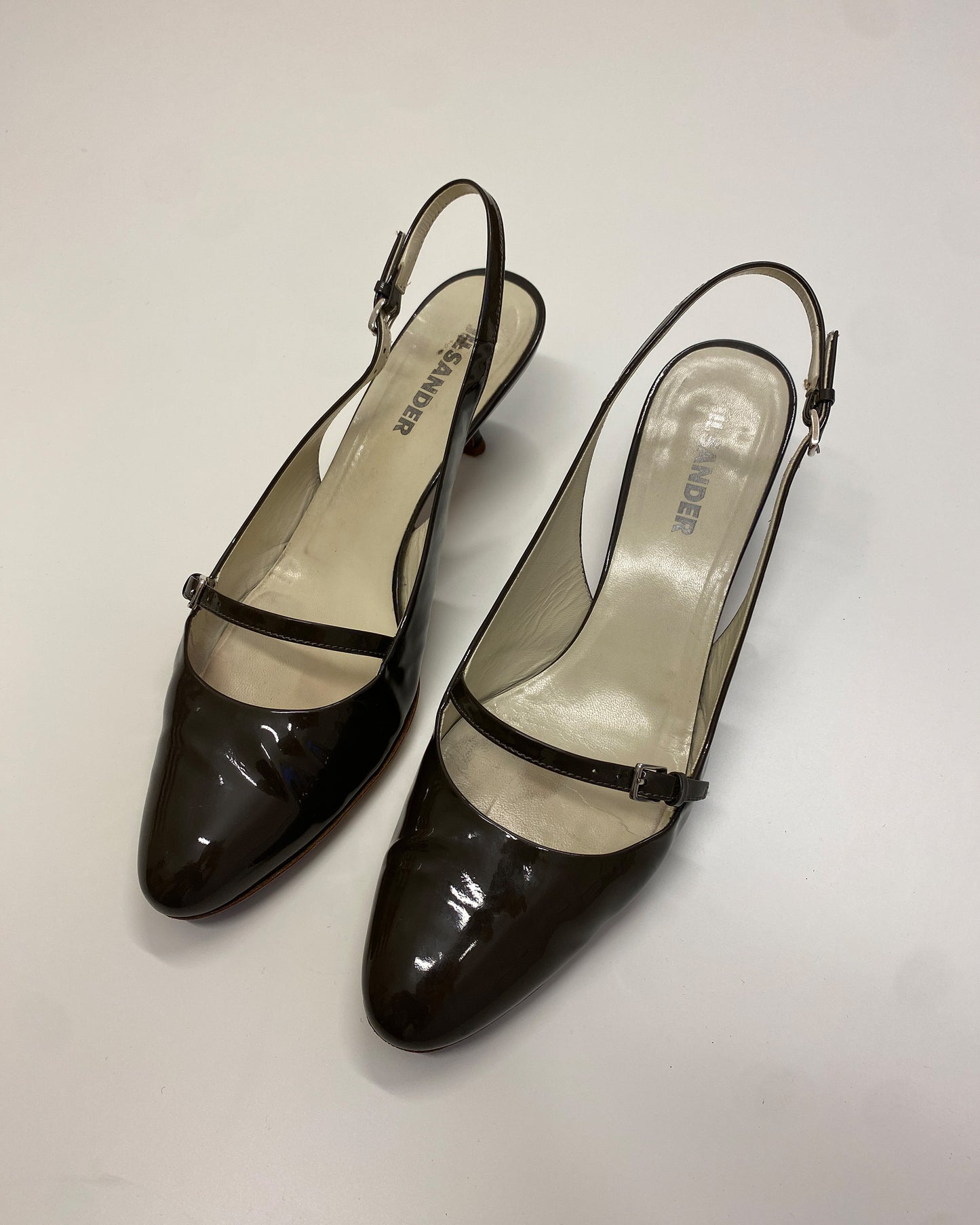 Jil Sander 2000s Slingback Patent Leather Kitten Heels Brown