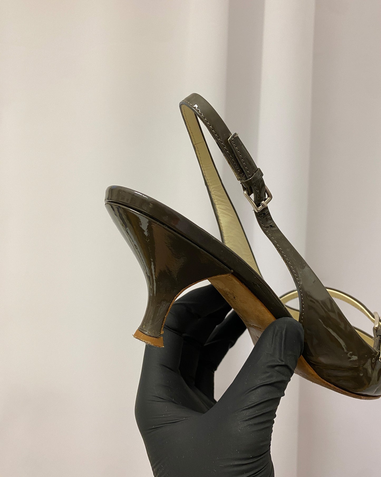 Jil Sander 2000s Slingback Patent Leather Kitten Heels Brown