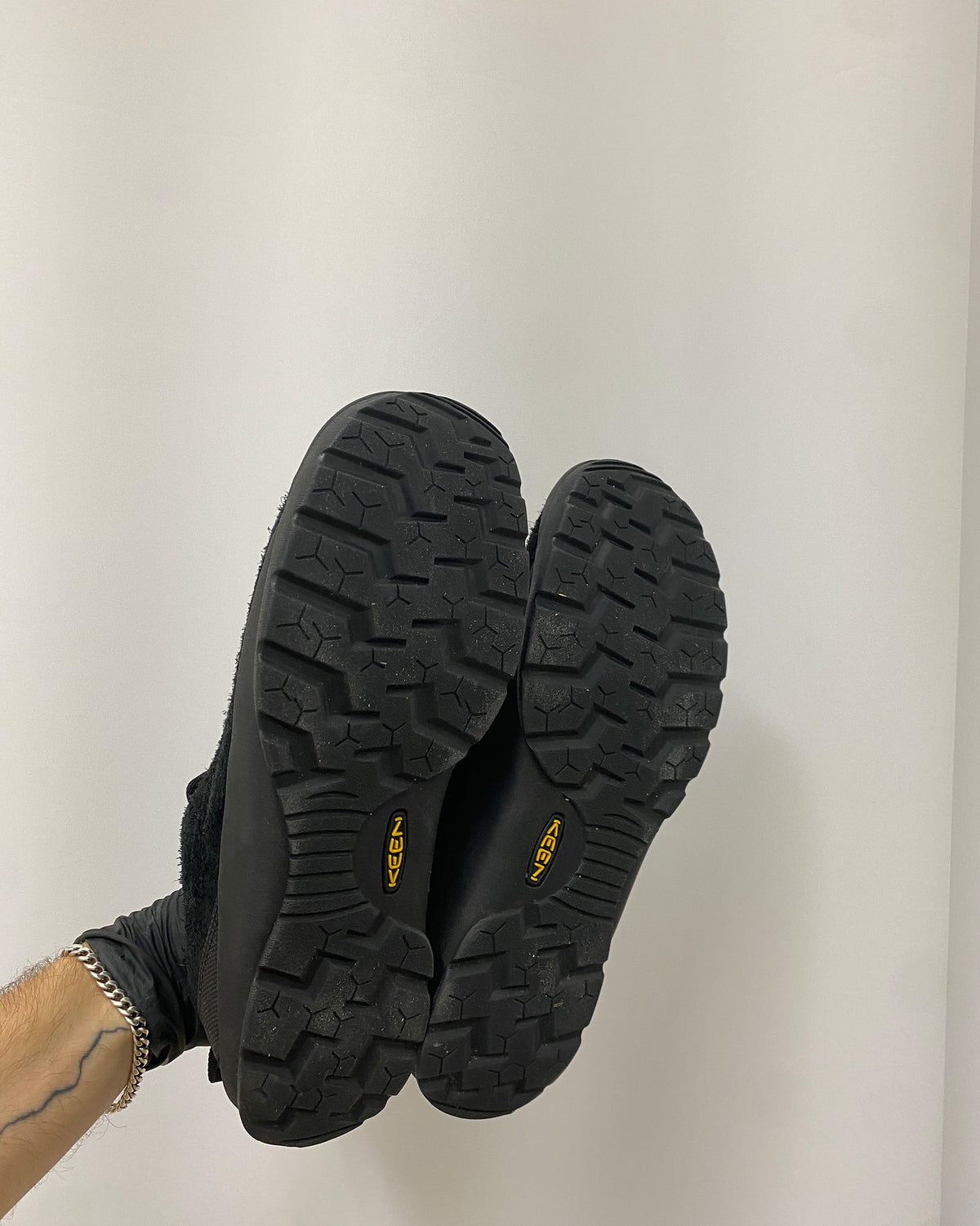 Keen 2020s Suede Leather Jasper Sneaker Black