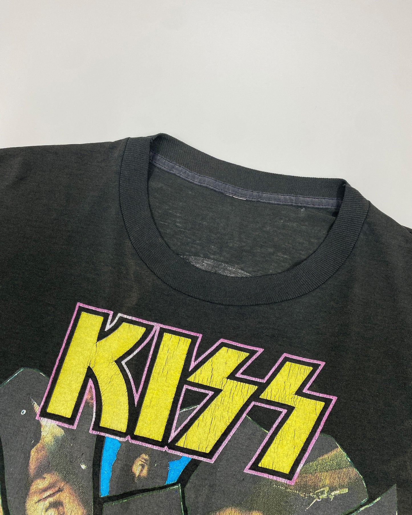 Vintage 1988 Kiss Crazy Nights Album Single Stitched Band T-Shirt Faded Black