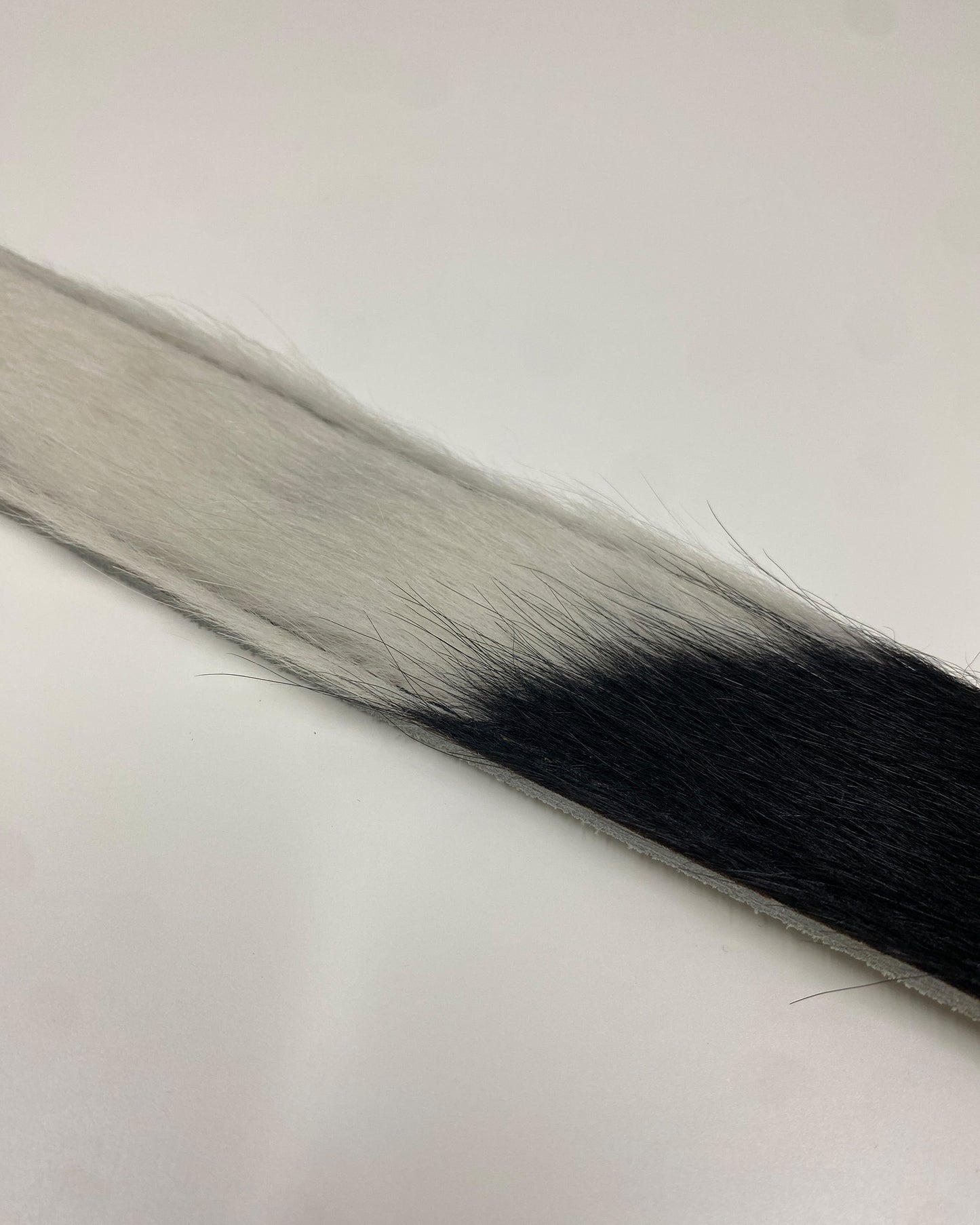 Van Buren Bolsward 2010s Cow Fur Belt White Black